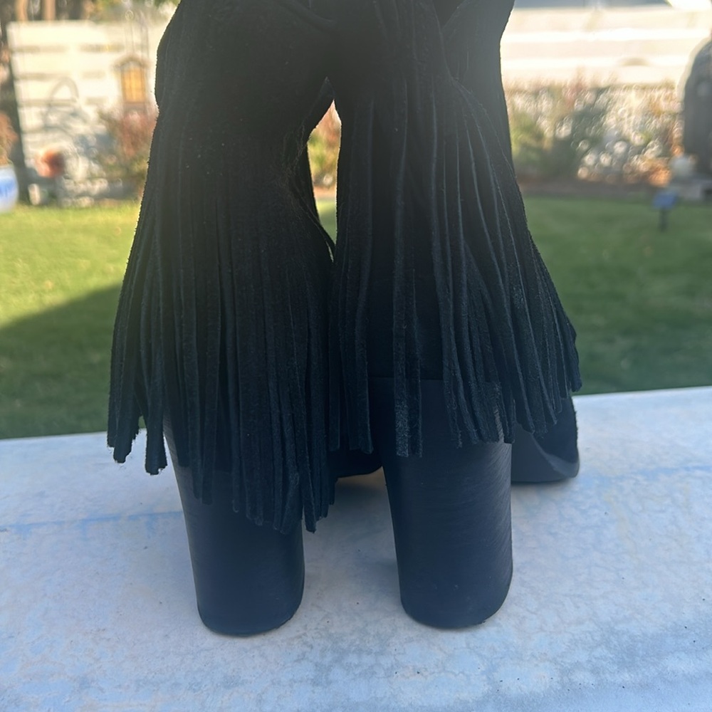 Black fringe ankle boots - Picture 7 of 8